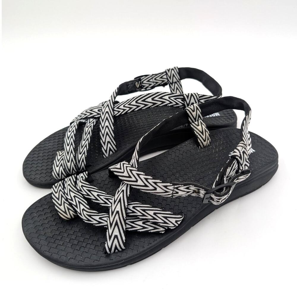 Mossimo Supply Co. Ada Multi Strap Sandals Chevron Black/White Size US8 EU39